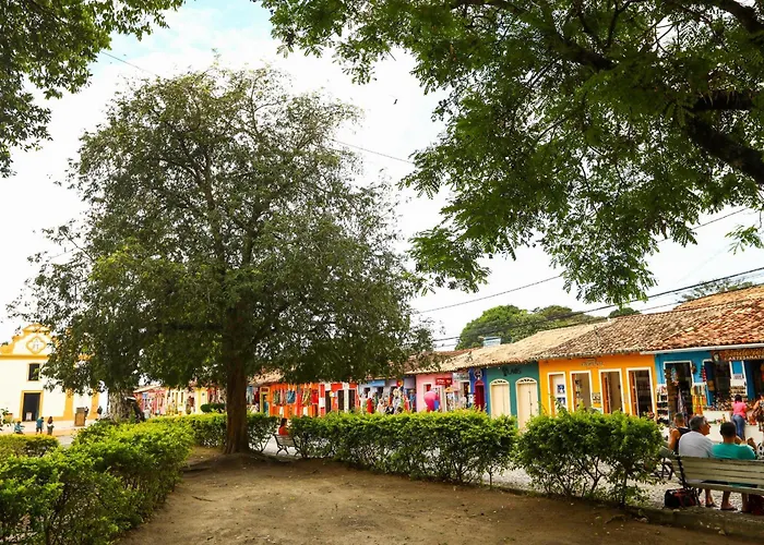 Casa Privativa Aconchegante Em Arraial D\'Ajuda - 1 Quarto Com 2 Camas, Cozinha E Banheiro