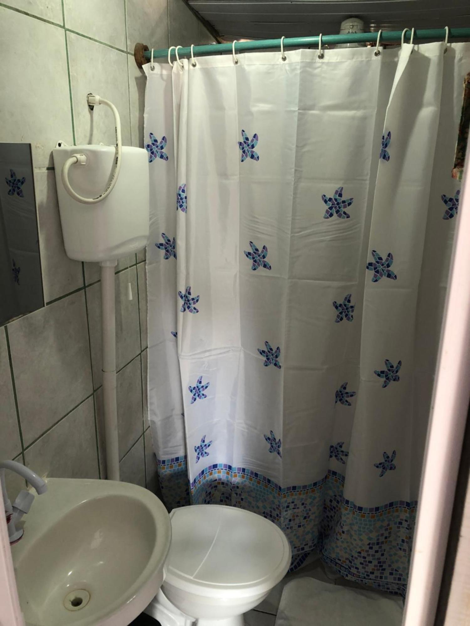 Casa Privativa Aconchegante Em Arraial D'ajuda - 1 Com 2 Camas, Cozinha E Banheiro *